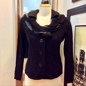 💯% Merano boiled Wool Cardigan with Ruffle Collar
